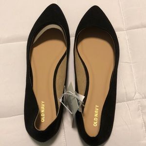Brand new black flats